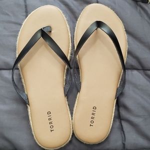 Torrid flop flops